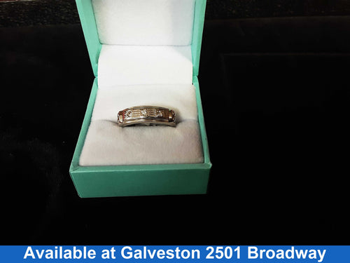 Women's Ring - White Gold 14k (.585) 5 grams Size 8.5