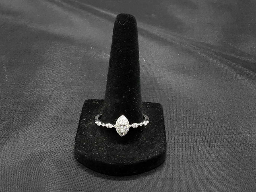 Ring - Engagement Set - White Gold 10k (.417) 2.9 grams Size 11.5