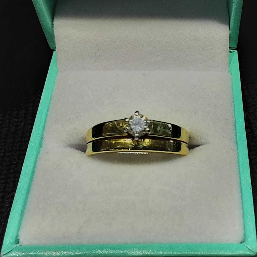 Women's Ring - Solitaire - Yellow Gold 18k (.750) 7.6 grams Size 8.5