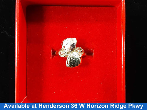 Women's Ring - Yellow Gold 10k (.417) 1.9 grams Size 3