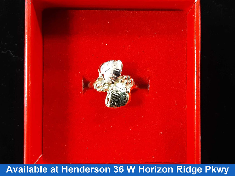 Women's Ring - Yellow Gold 10k (.417) 1.9 grams Size 3