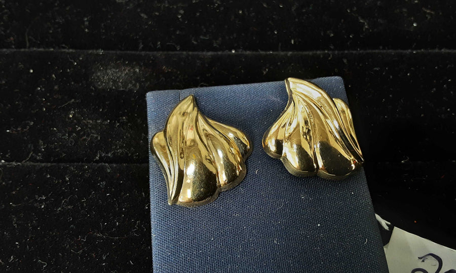 Filigree Earrings - Yellow Gold 10k (.417) 1.1 grams