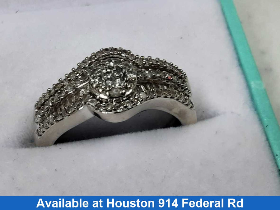 Ring - Wedding Set - White Gold 10k (.417) 5.7 grams Size 7