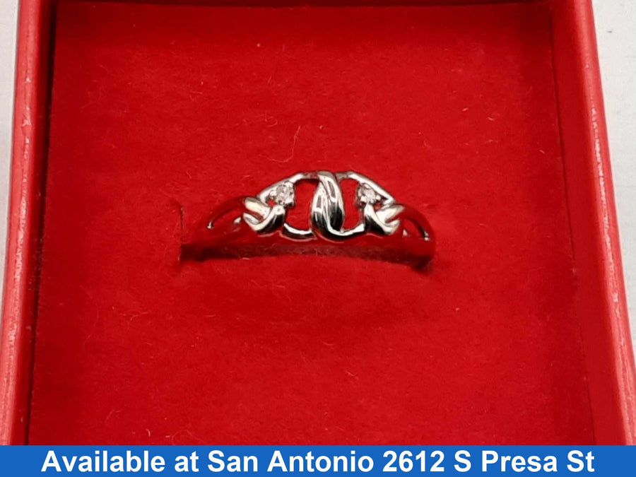 Women's Ring - White Gold 10k (.417) 1.4 grams Size 7.5