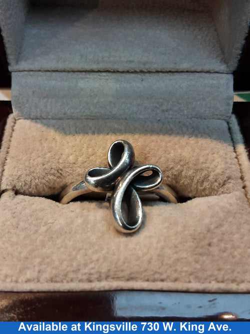 Women's Ring - Silver 5.1 grams Size 11.5