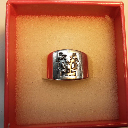 Men's Ring - Silver 8.3 grams Size 9.5