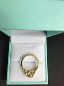 Women's Ring - Yellow Gold 18k (.750) 3.8 grams Size 4.5