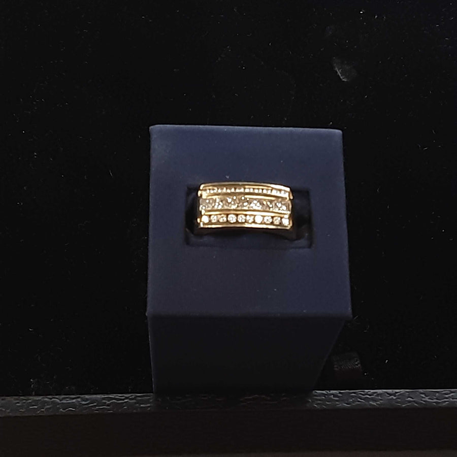 Men's Ring - Yellow Gold 14k (.585) 8.8 grams Size 8.5