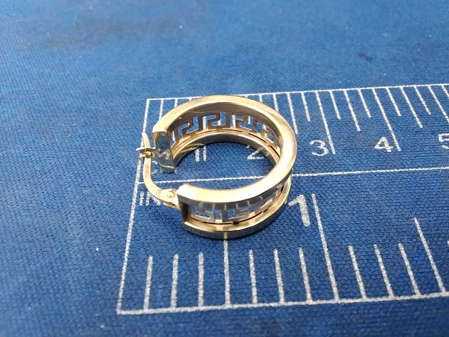 Hoop Earrings - Yellow Gold 10k (.417) 3.1 grams