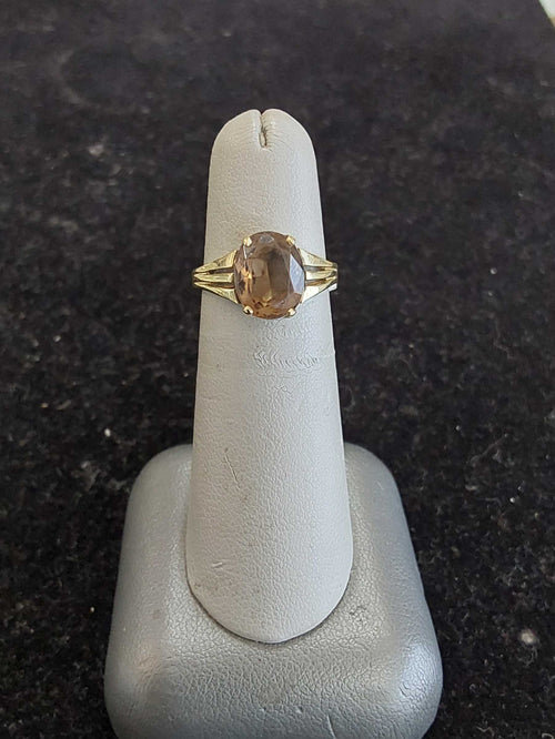 Women's Ring - Yellow Gold 14k (.585) 2.4 grams Size 5