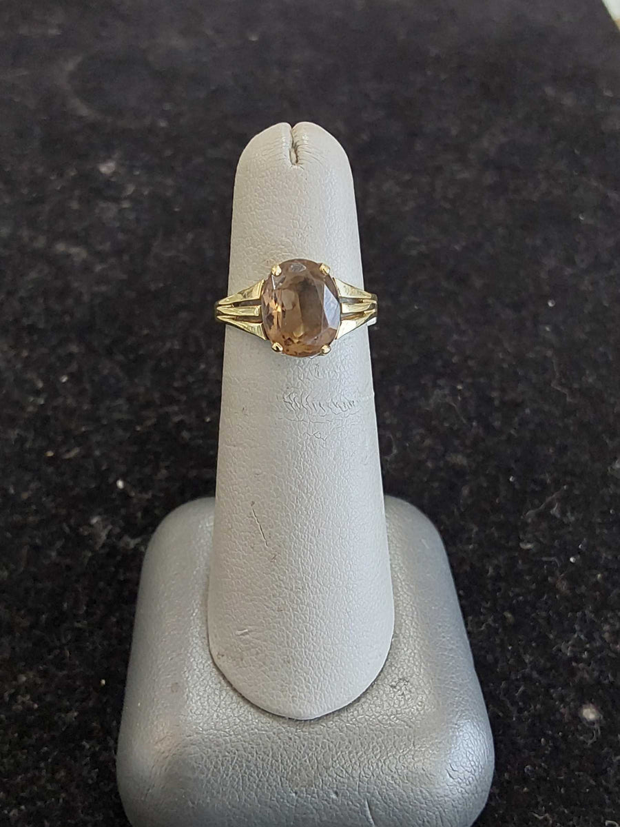 Women's Ring - Yellow Gold 14k (.585) 2.4 grams Size 5