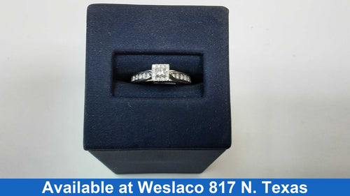 Women's Ring - White Gold 10k (.417) 2.5 grams Size 4.5