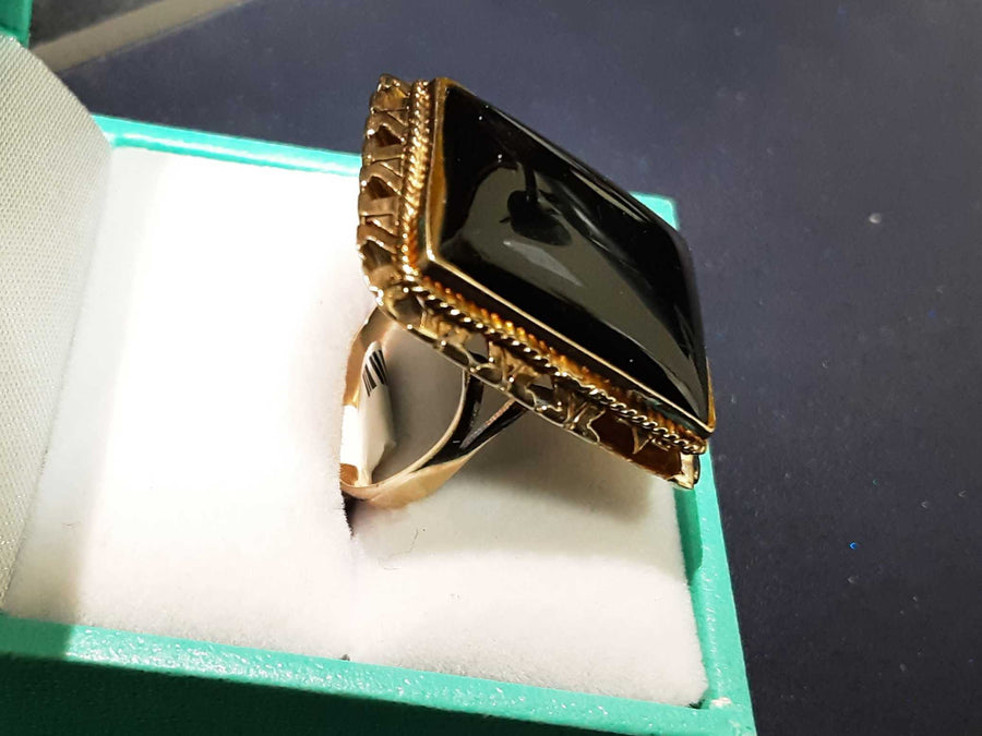 Women's Ring - Yellow Gold 10k (.417) 5.8 grams Size 6.5