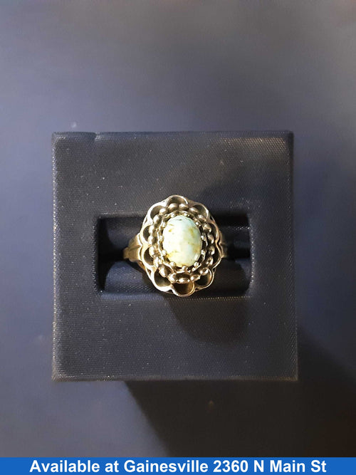 Women's Ring - Silver 4.9 grams Size 8