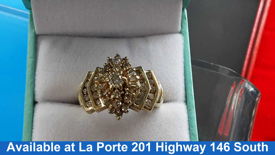 Women's Ring - Yellow Gold 14k (.585) 7.3 grams Size 7