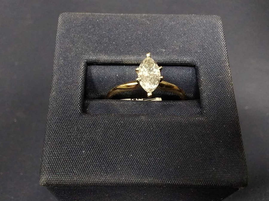 Women's Ring - Solitaire - Yellow Gold 14k (.585) 1.7 grams Size 7