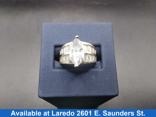 Women's Ring - Yellow Gold 10k (.417) 5 grams Size 7