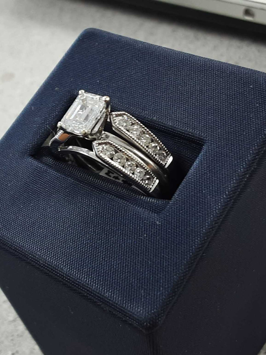Ring - Engagement Set - White Gold 14k (.585) 7.5 grams Size 7