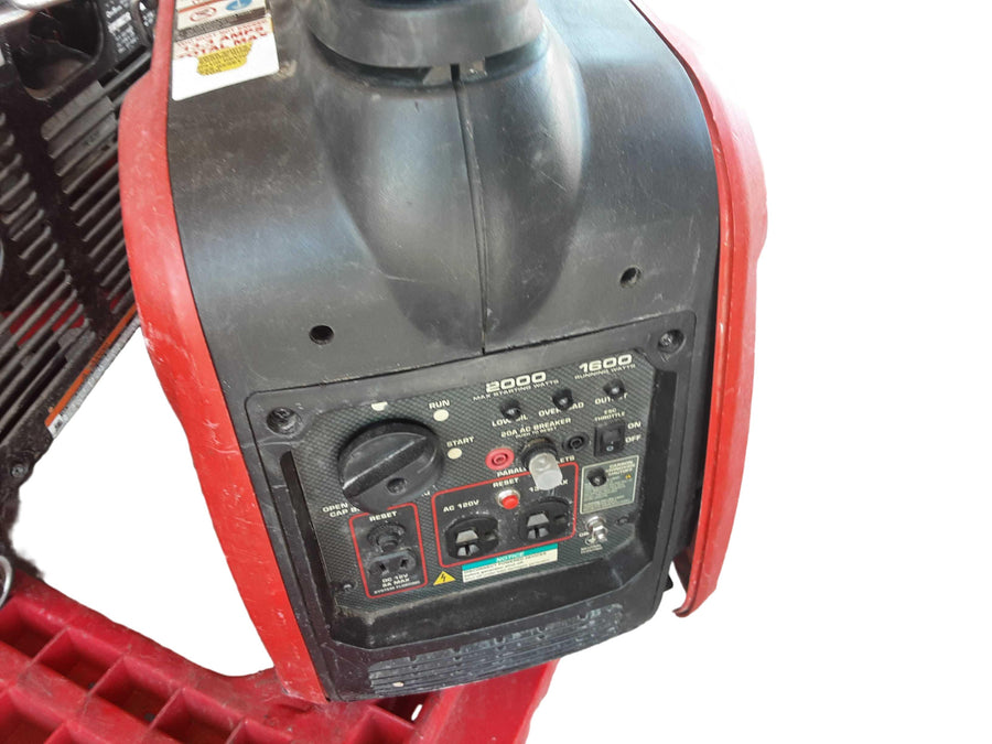 Predator 2000 Watt Super Quiet Inverter Red Generator