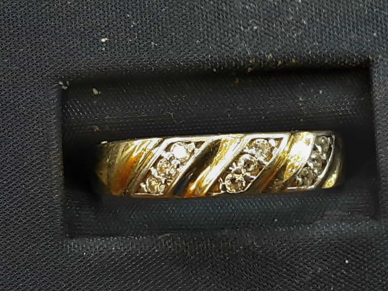Yellow Gold 14k (.585) 2.7 grams Size 8.5