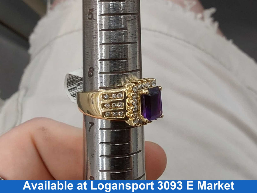 Women's Ring - Yellow Gold 14k (.585) 7.2 grams Size 8