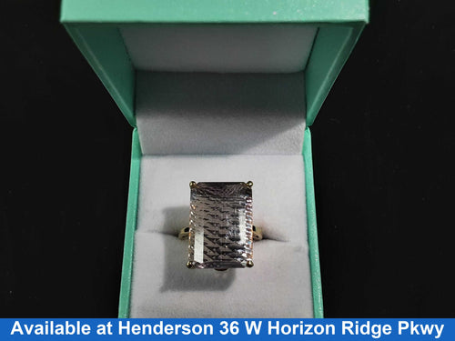 Women's Ring - Yellow Gold 14k (.585) 8.2 grams Size 20