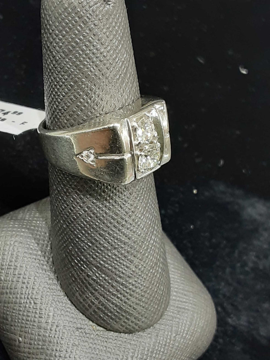 Women's Ring - White Gold 14k (.585) 6.5 grams Size 6.5