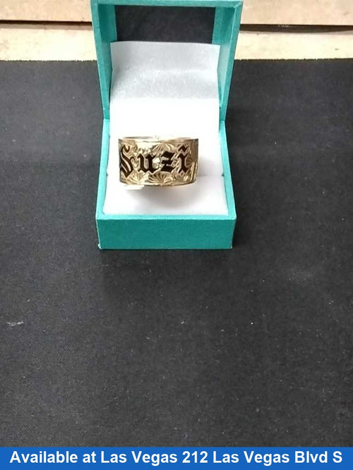 Women's Ring - High School Ring - Yellow Gold 14k (.585) 16 grams Size 5.5