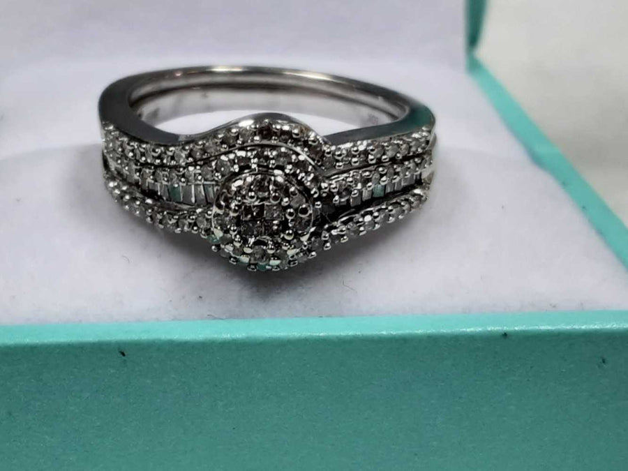 Ring - Wedding Set - White Gold 10k (.417) 5.7 grams Size 7