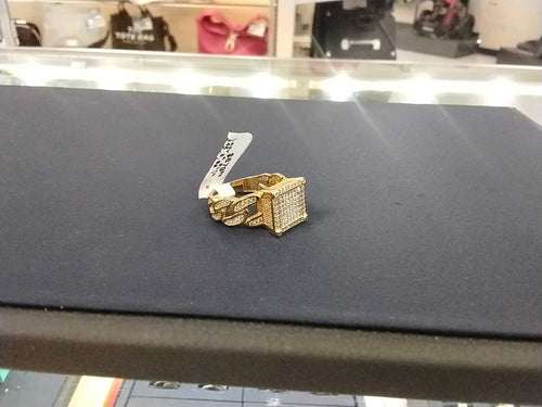 Women's Ring - Yellow Gold 14k (.585) 5.9 grams Size 8.5