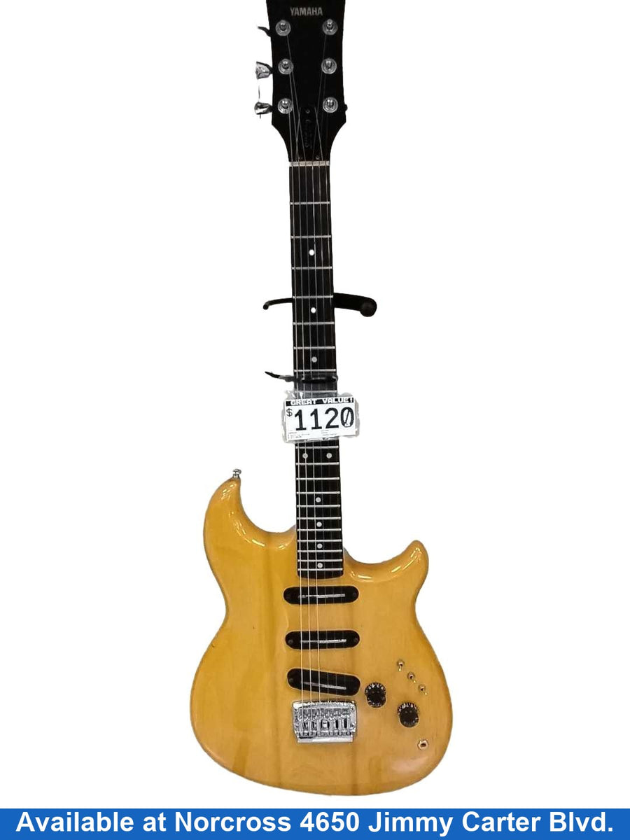 Yamaha Ssc500 Beige / Tan Electric Classic Guitar