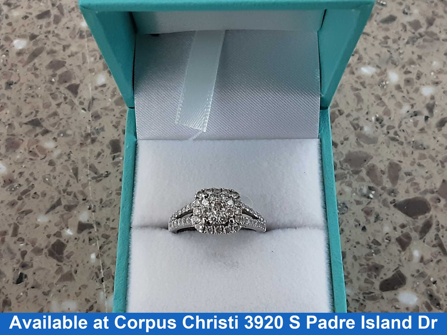 Women's Ring - Yellow Gold 14k (.585) 3.8 grams Size 6.5
