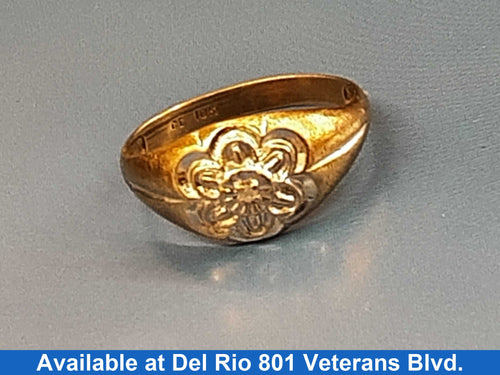 Women's Ring - Yellow Gold 10k (.417) 2.3 grams Size 10.5