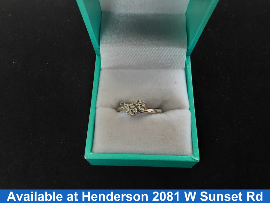 Women's Ring - White Gold 14k (.585) 1.9 grams Size 5