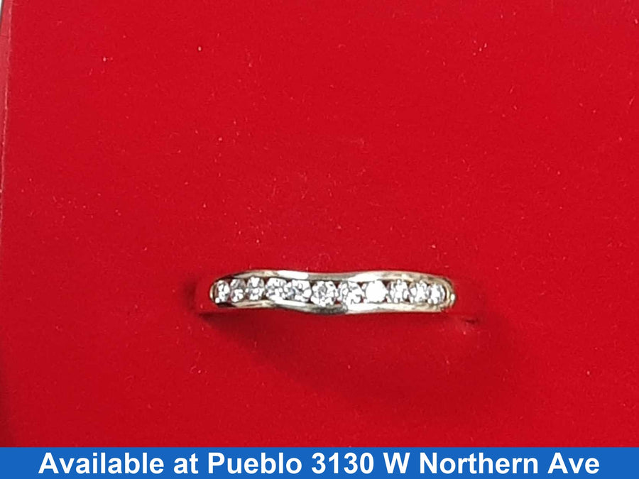 Women's Ring - Yellow Gold 10k (.417) 2.8 grams Size 8