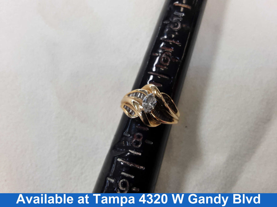 Women's Ring - Yellow Gold 14k (.585) 5.3 grams Size 7
