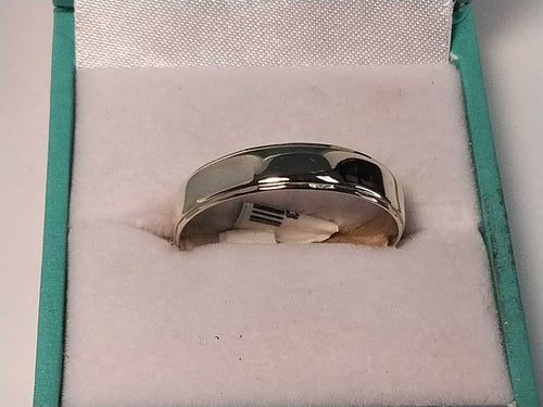 Ring - Wedding Band - Yellow Gold 14k (.585) 3 grams Size 11