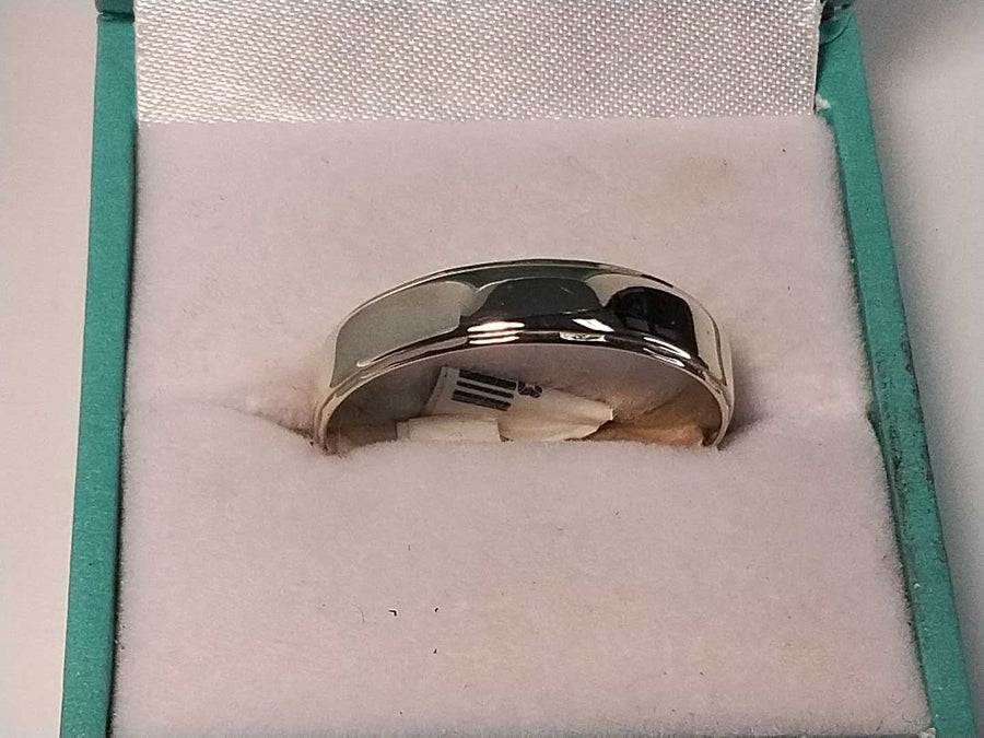 Ring - Wedding Band - Yellow Gold 14k (.585) 3 grams Size 11