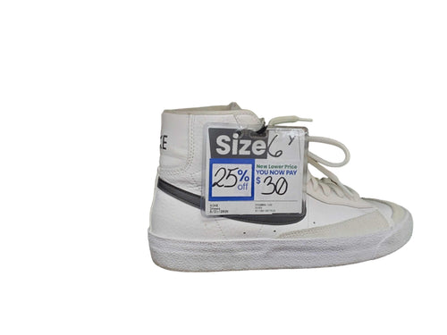 Nike Da4086-100 White
