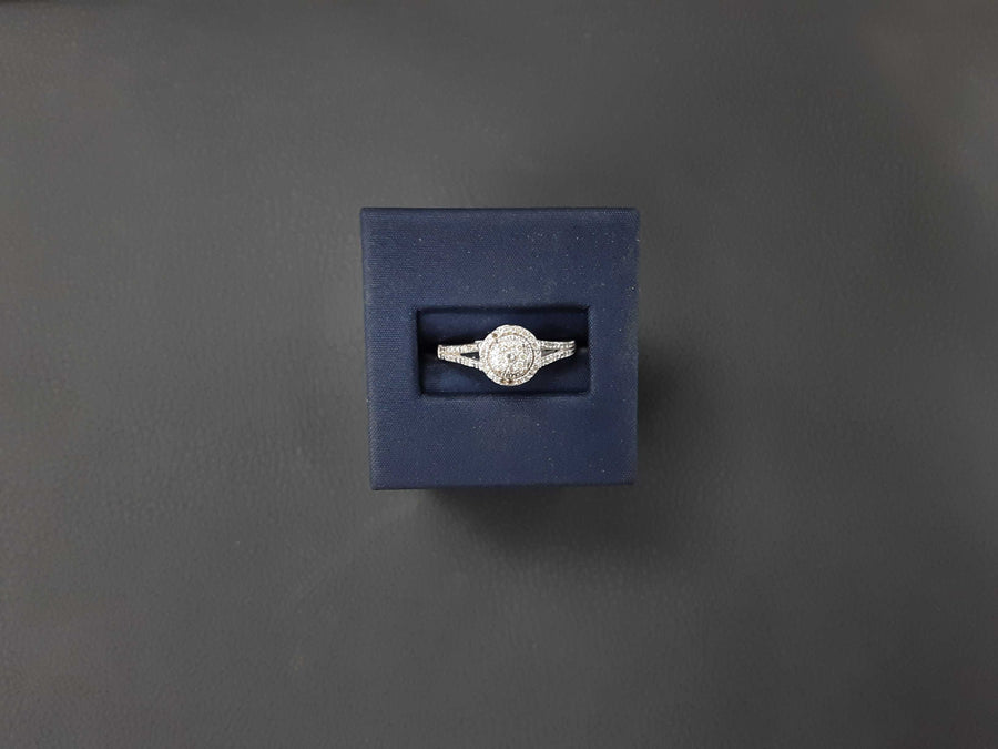 Women's Ring - Yellow Gold 10k (.417) 2.8 grams Size 9