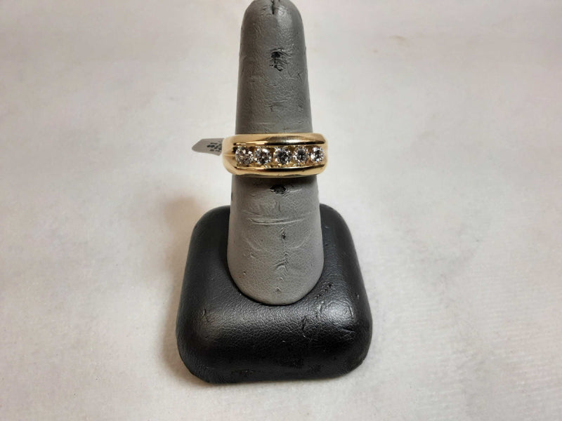Fancy Wedding Band 14k