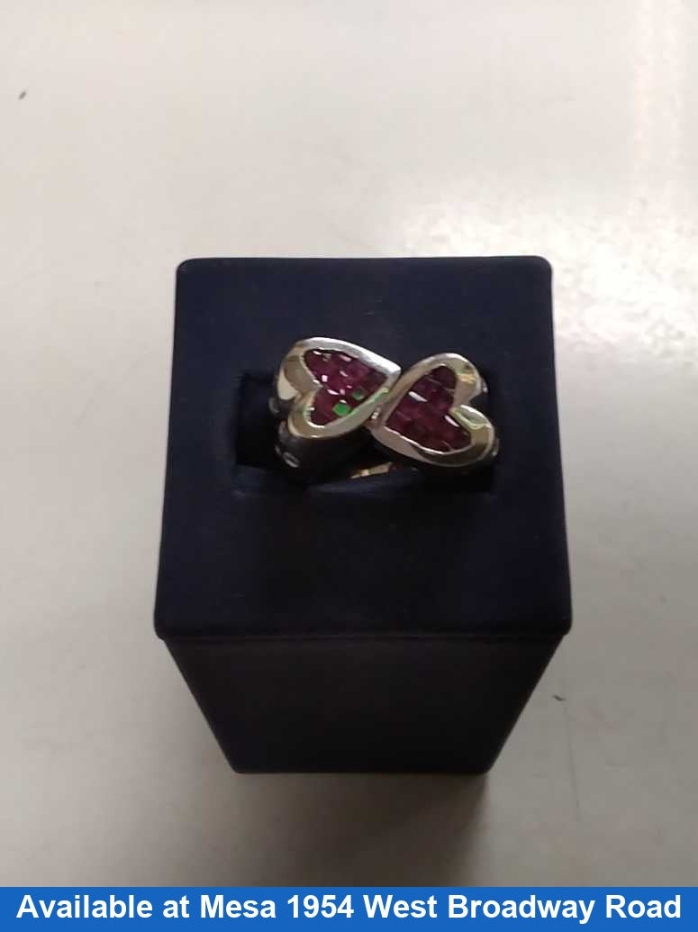 Women's Ring - Yellow Gold 18k (.750) 18.9 grams Size 8