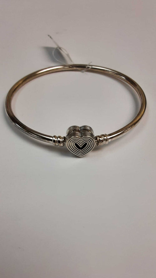 Bangle Bracelet - Silver 9.7 grams 8 inch