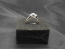 Women's Ring - Solitaire - White Gold 14k (.585) 4 grams Size 8