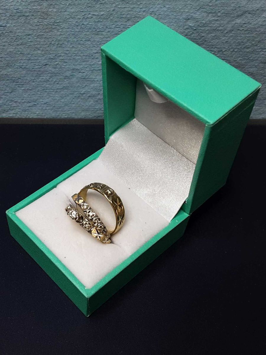 Ring - Wedding Set - Yellow Gold 14k (.585) 5.8 grams Size 9