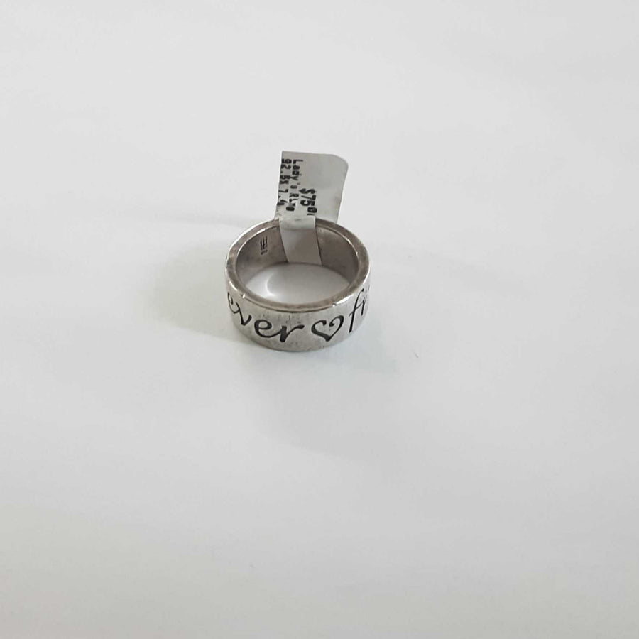 Women's Ring - Silver 7.4 grams Size 6.5
