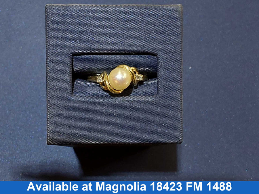Women's Ring - Yellow Gold 14k (.585) 2.3 grams Size 7