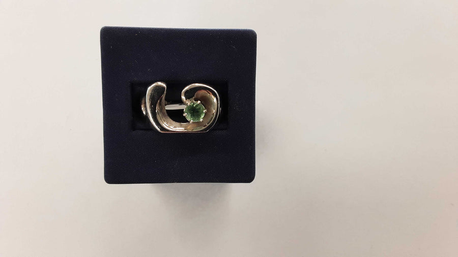 Men's Ring - White Gold 14k (.585) 10.5 grams Size 9.5