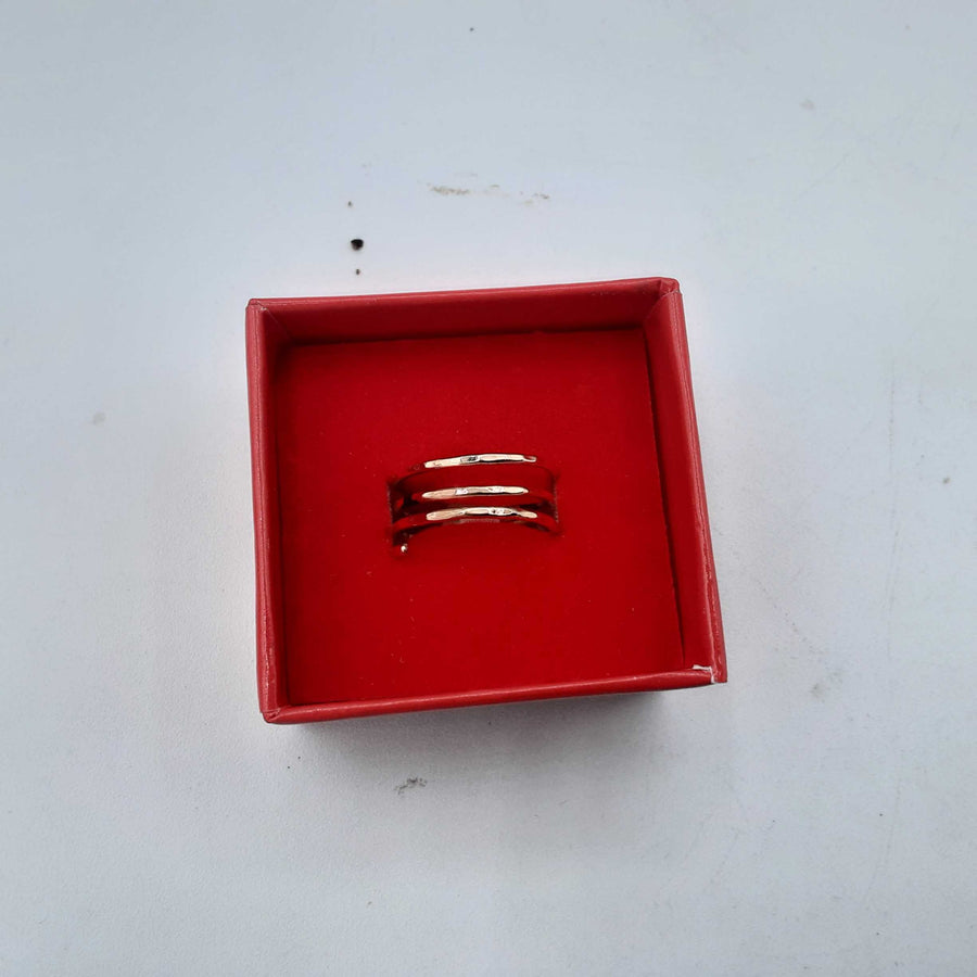 Women's Ring - Yellow Gold 14k (.585) 2.2 grams Size 7