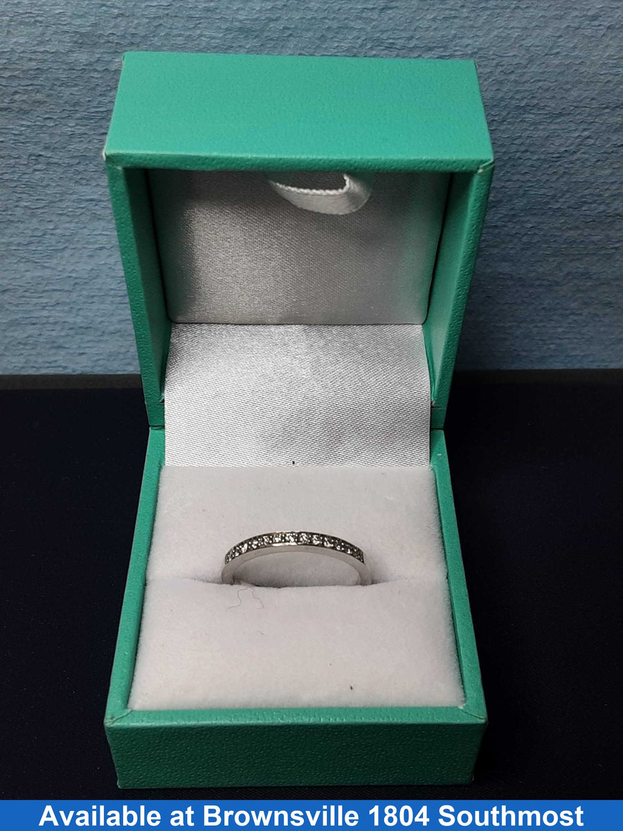 Ring - Wedding Band - White Gold 10k (.417) 1.7 grams Size 7.5
